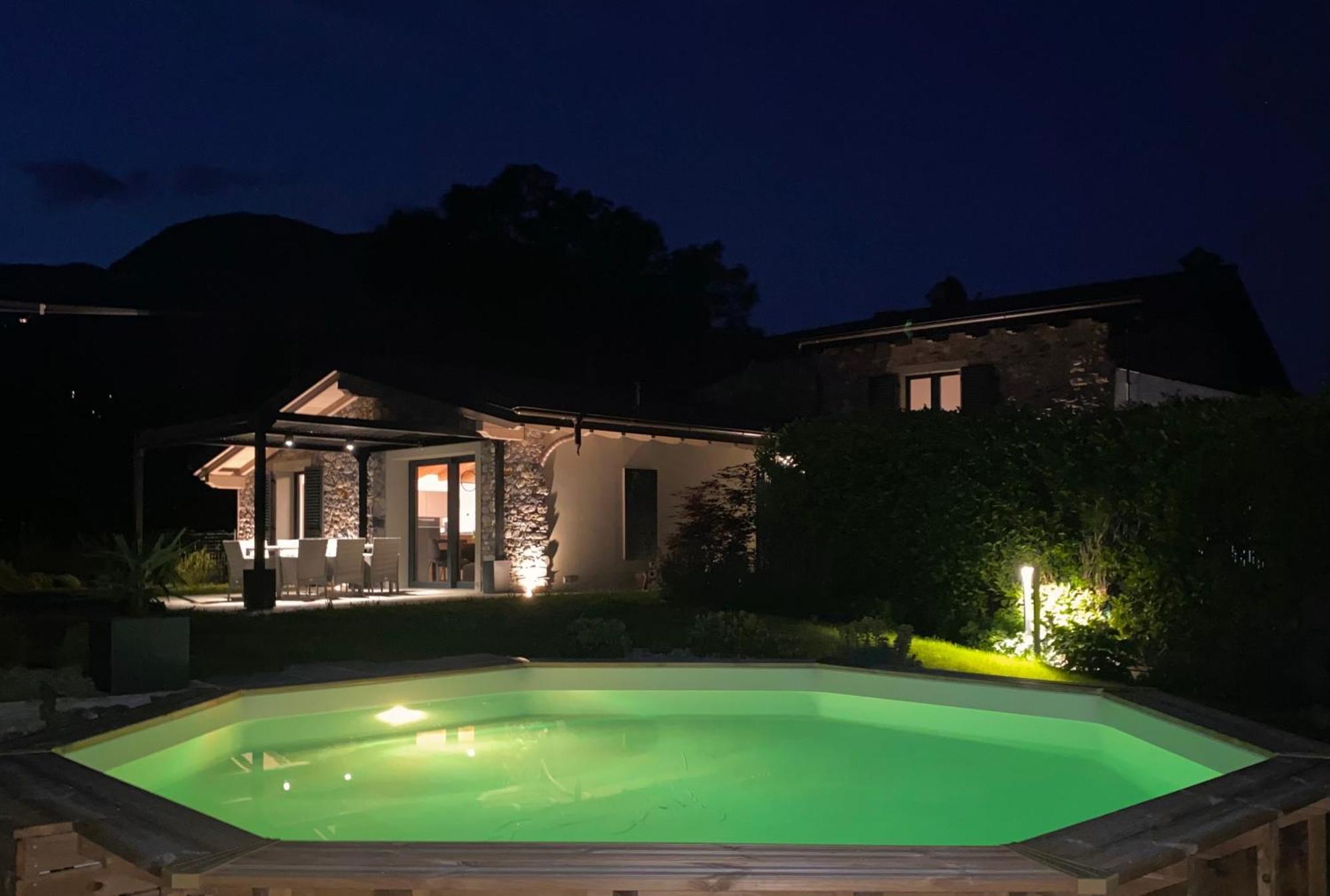 Villa Larius Gravedona Bagian luar foto