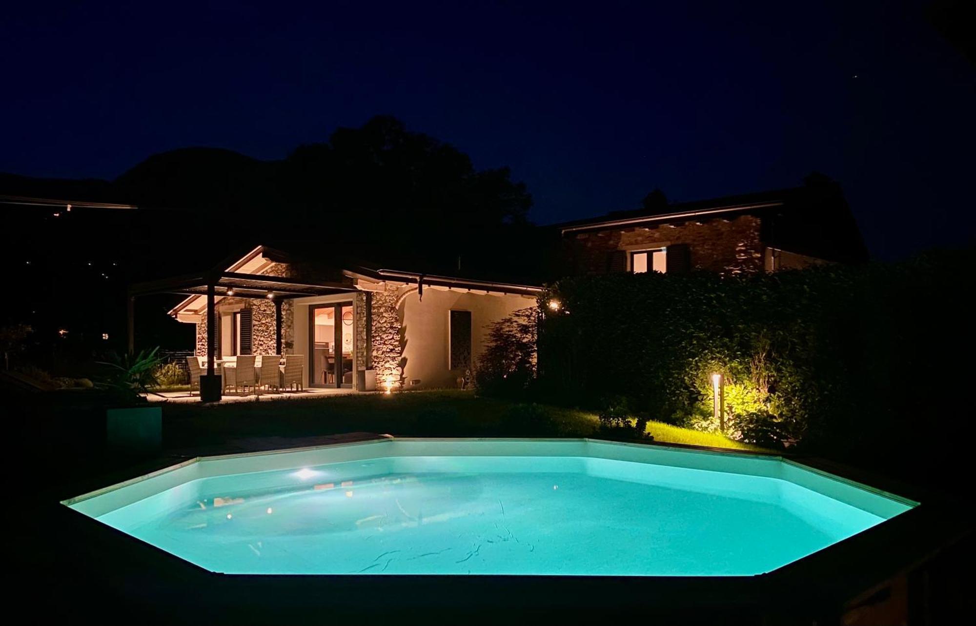 Villa Larius Gravedona Bagian luar foto