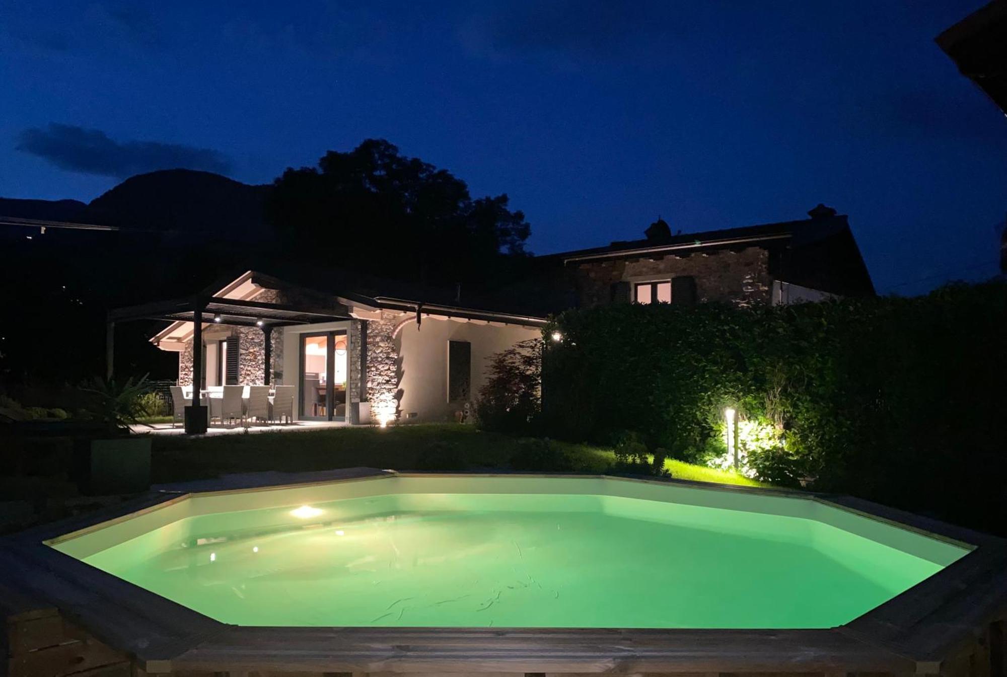Villa Larius Gravedona Bagian luar foto